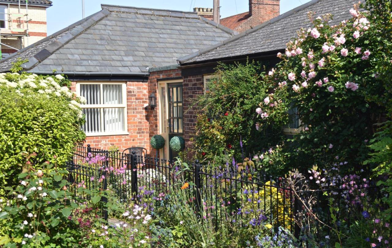 Cockle Cottage - Crabpot Cottages Cromer Exteriör bild